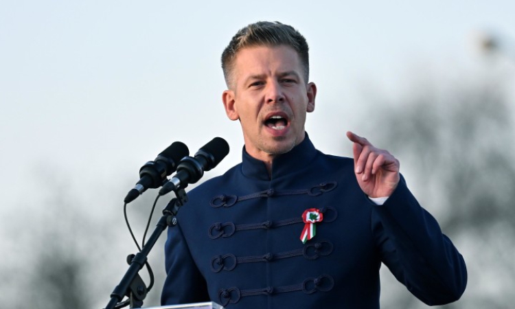 Унгария прекратява защитата на бивши полски министри